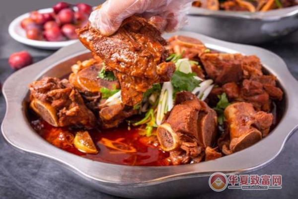 妙食代自助酱大骨火锅加盟